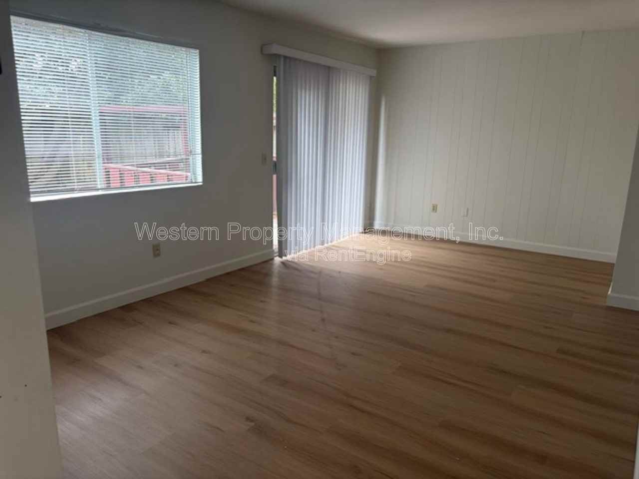 800 24th Ave #4 - Photo 2 of 6