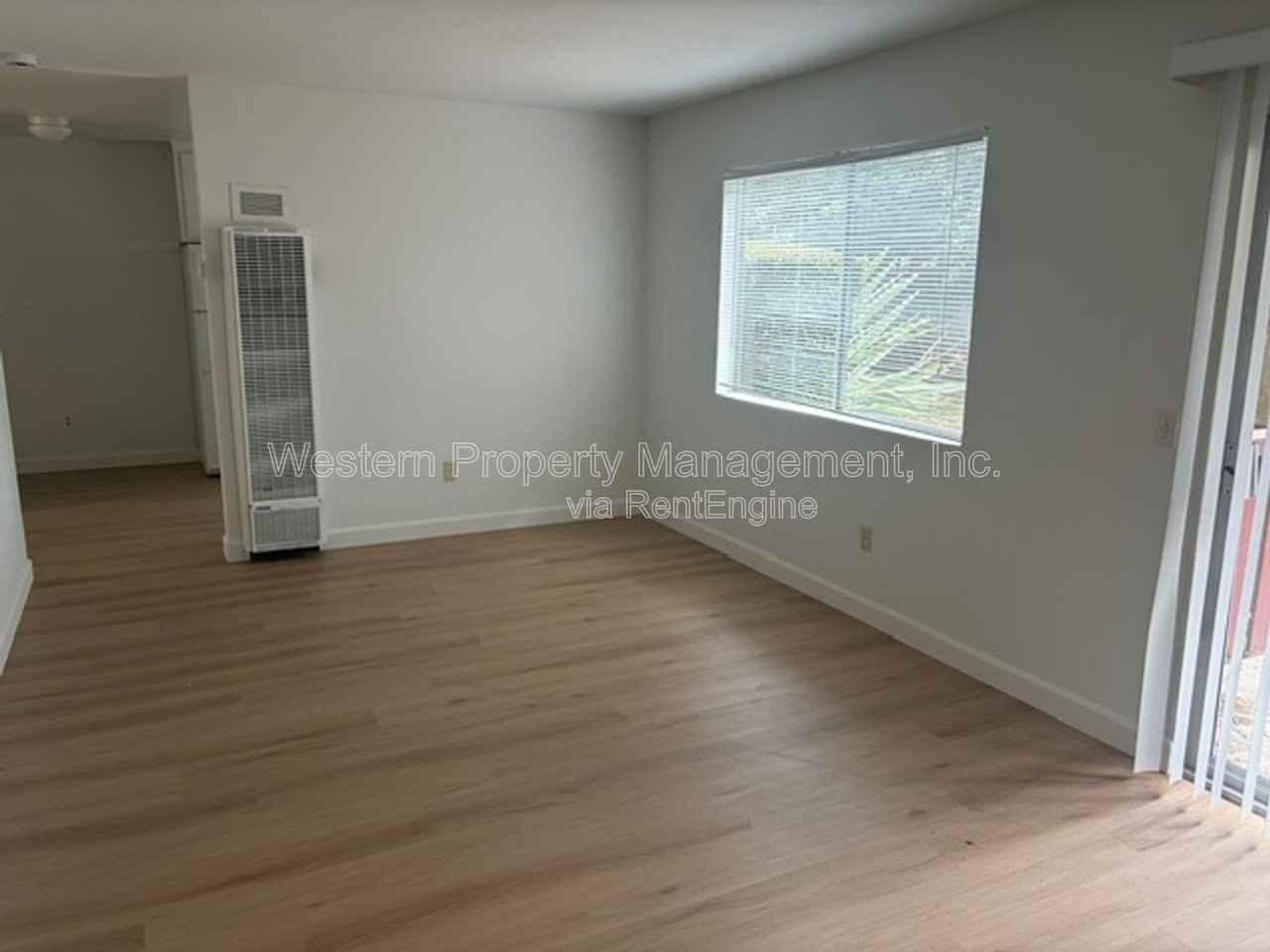 800 24th Ave #4 - Photo 3 of 6