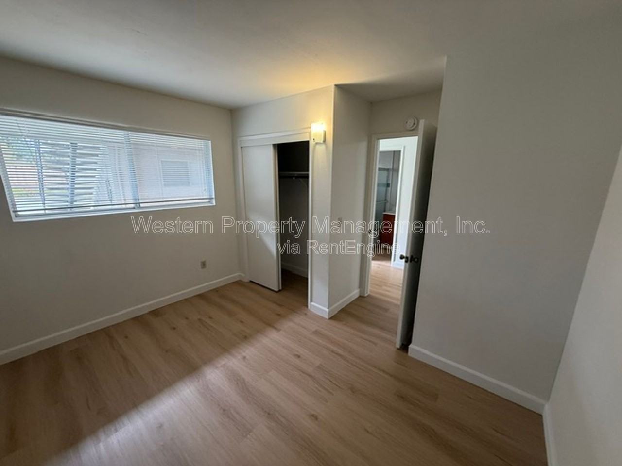 800 24th Ave #4 - Photo 4 of 6