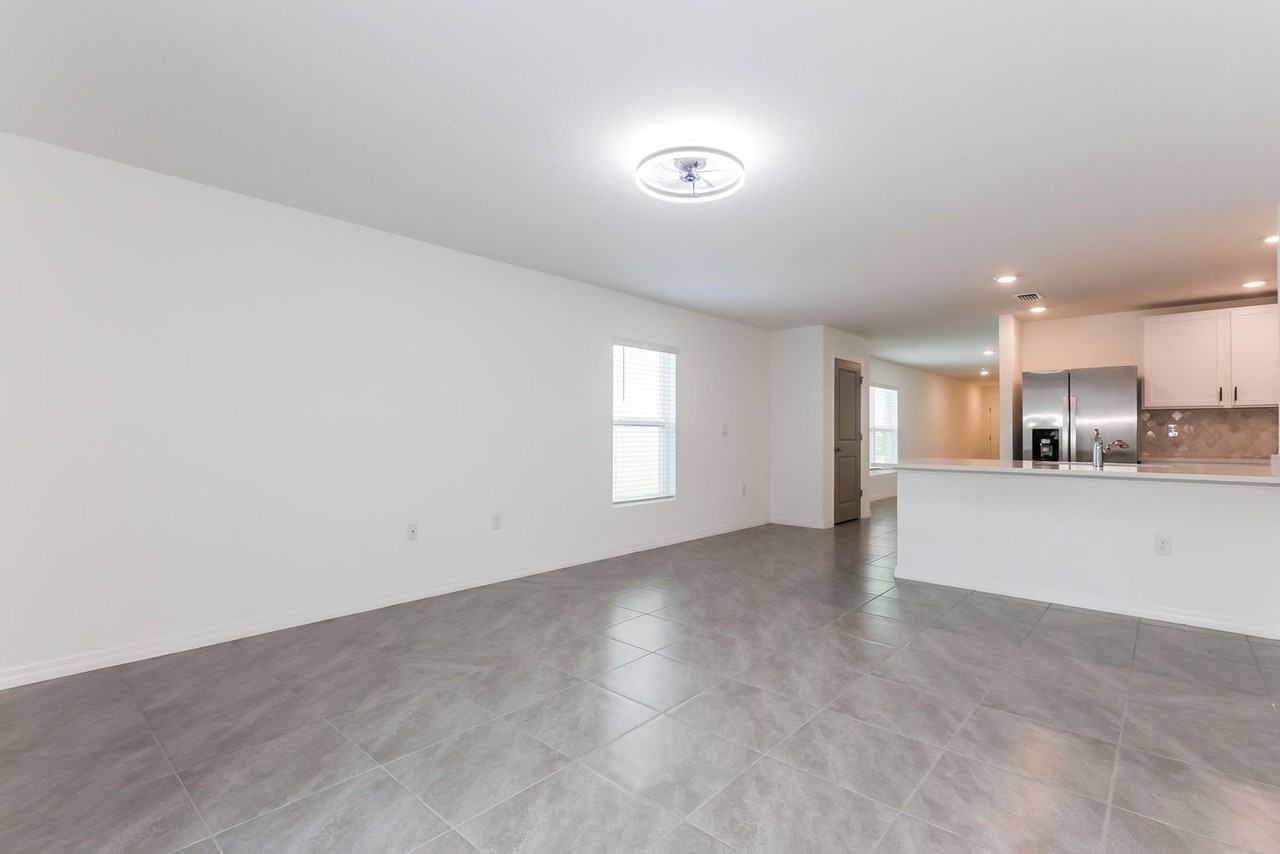 37420 Sharks Eye Ln - Photo 6 of 43