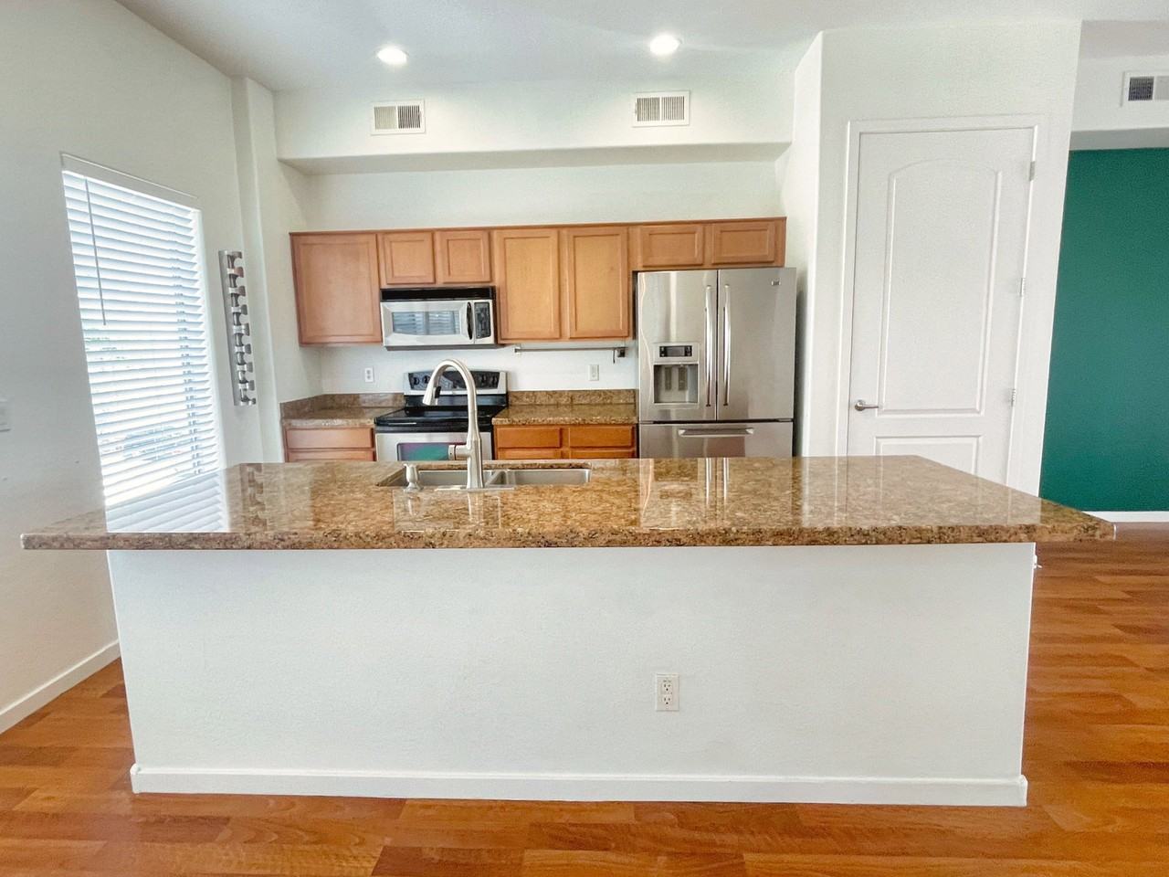4637 E Culver St - Photo 6 of 19