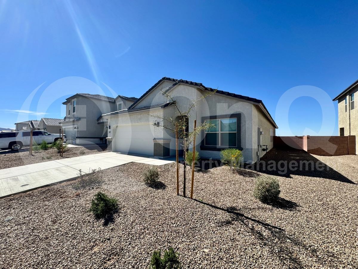 12040 E Patricia Ann Dr - Photo 2 of 27