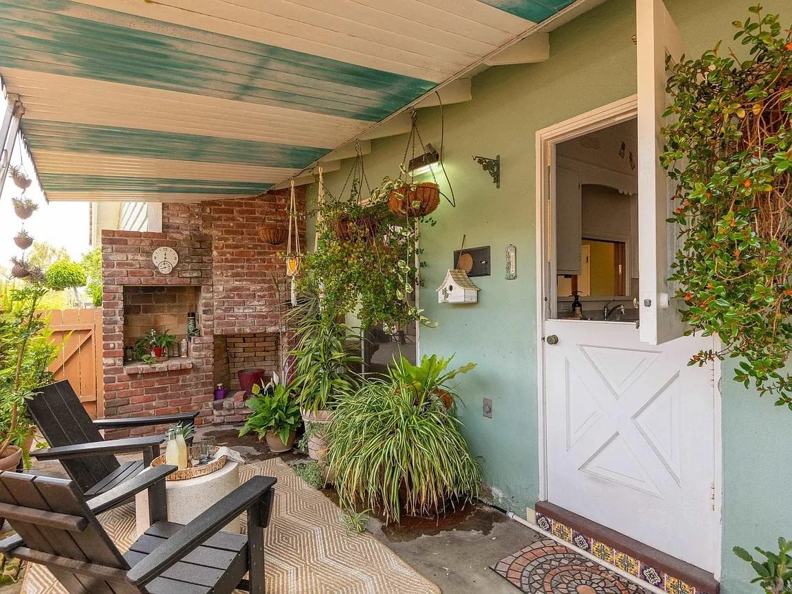 1726 Archer Street - Photo 2 of 23