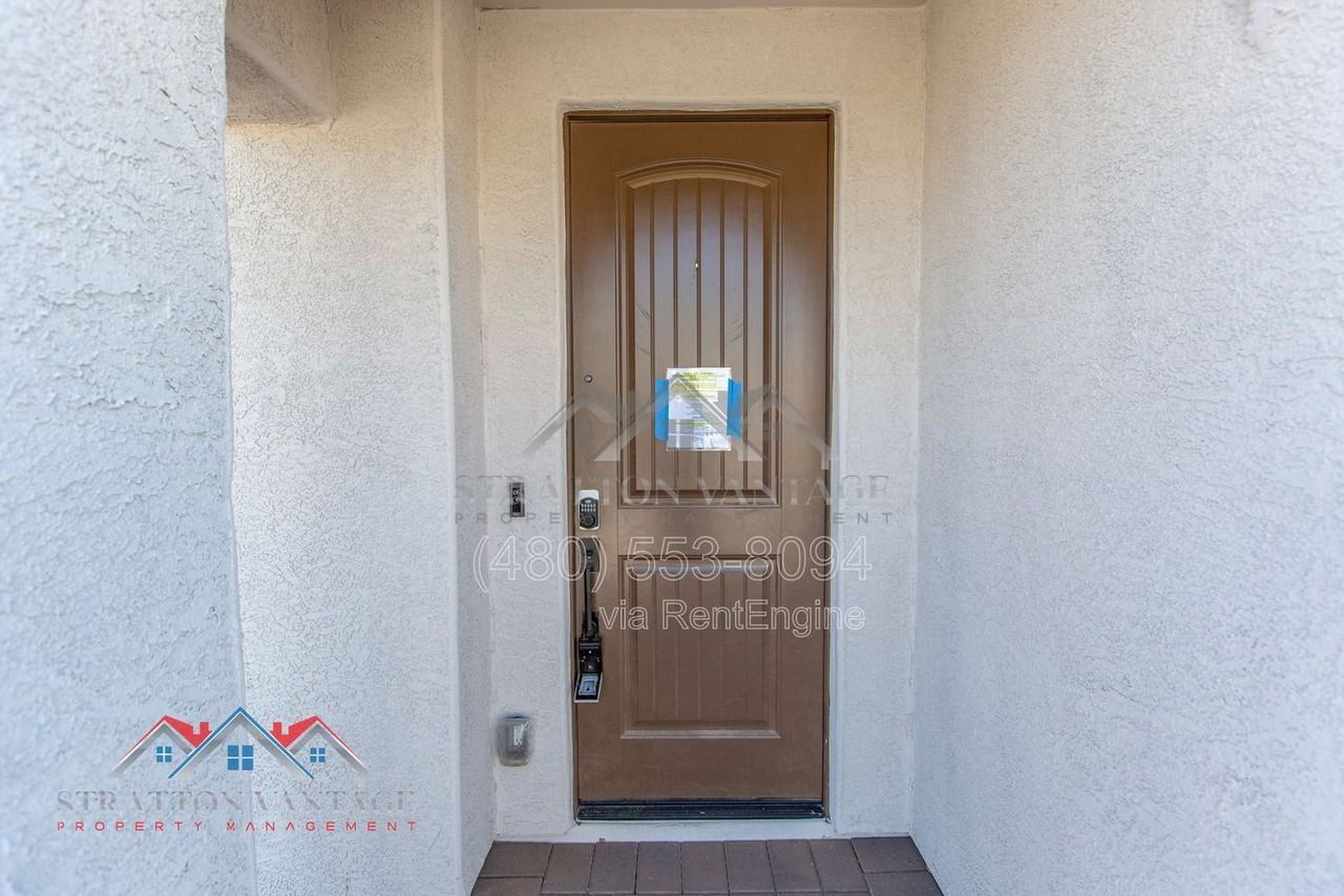 9317 E Static Ave - Photo 5 of 35