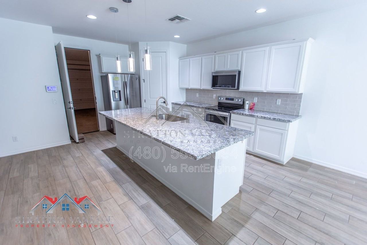 9317 E Static Ave - Photo 6 of 35
