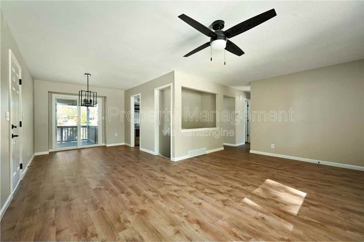 12120 W 63rd Ter - Photo 3 of 18