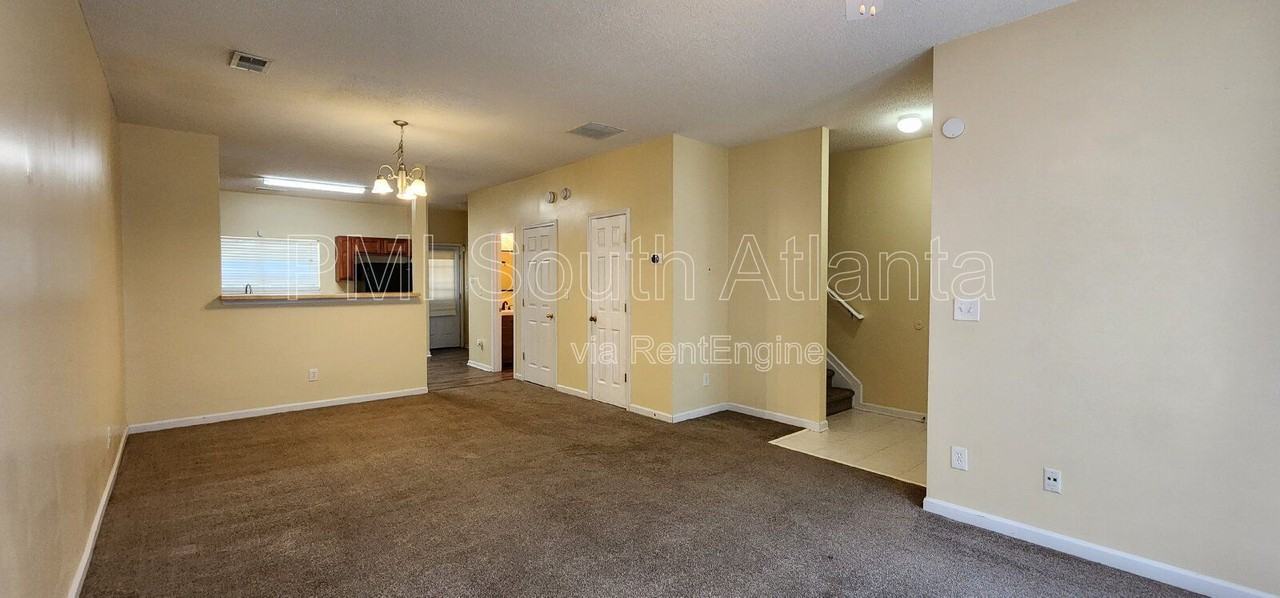 7298 Wagon Wheel Ct - Photo 6 of 32