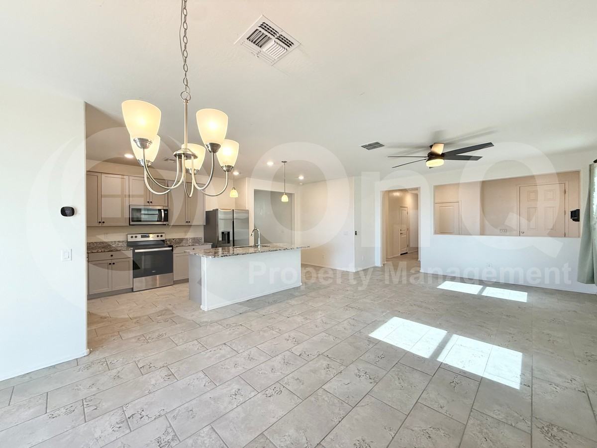 12332 W Belmont Ave - Photo 6 of 16