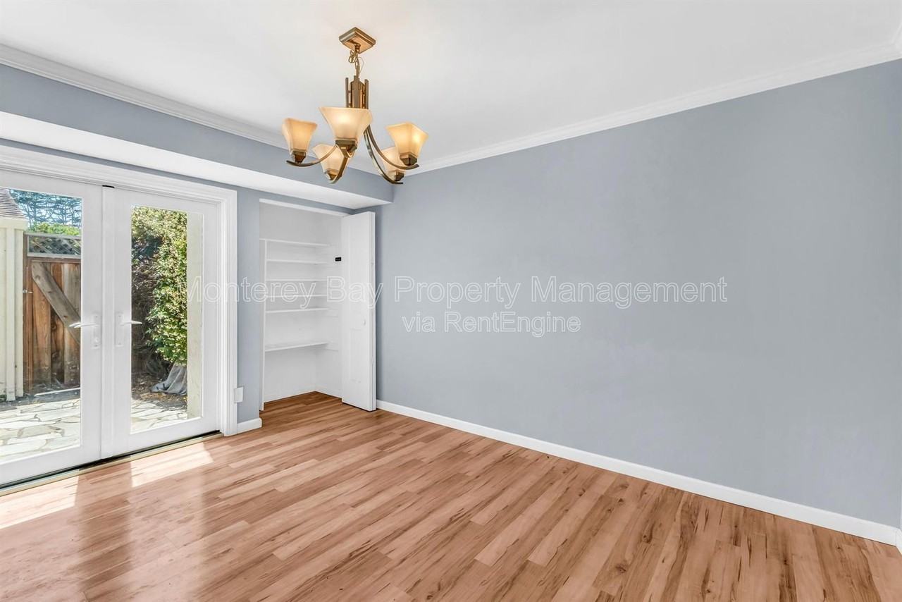 3137 Seacrest Ave #12 - Photo 6 of 28