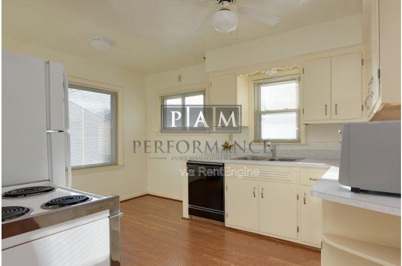 3746 N 86th St - Photo 7 of 29