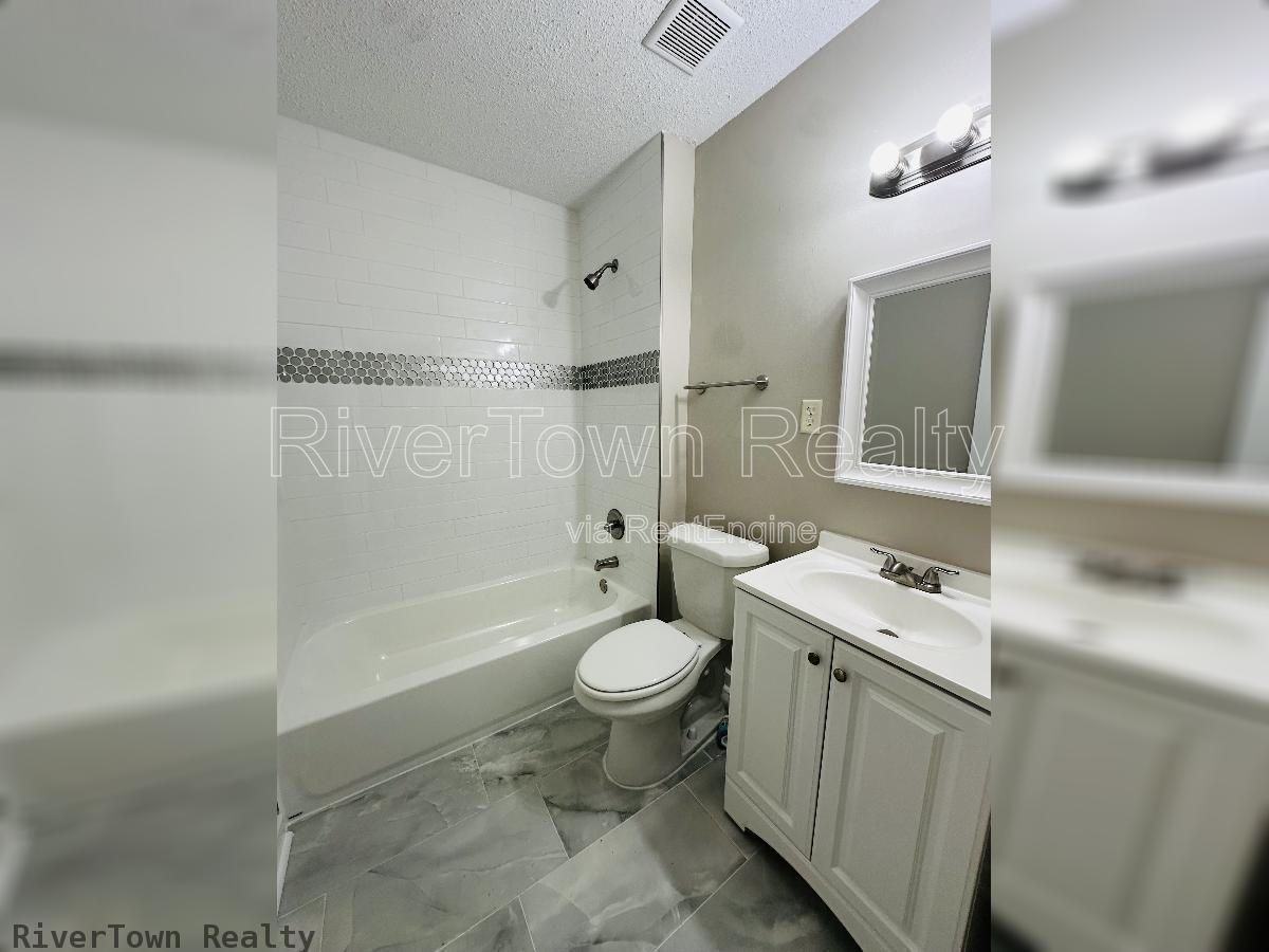 830 Marsh Ave - Photo 5 of 18