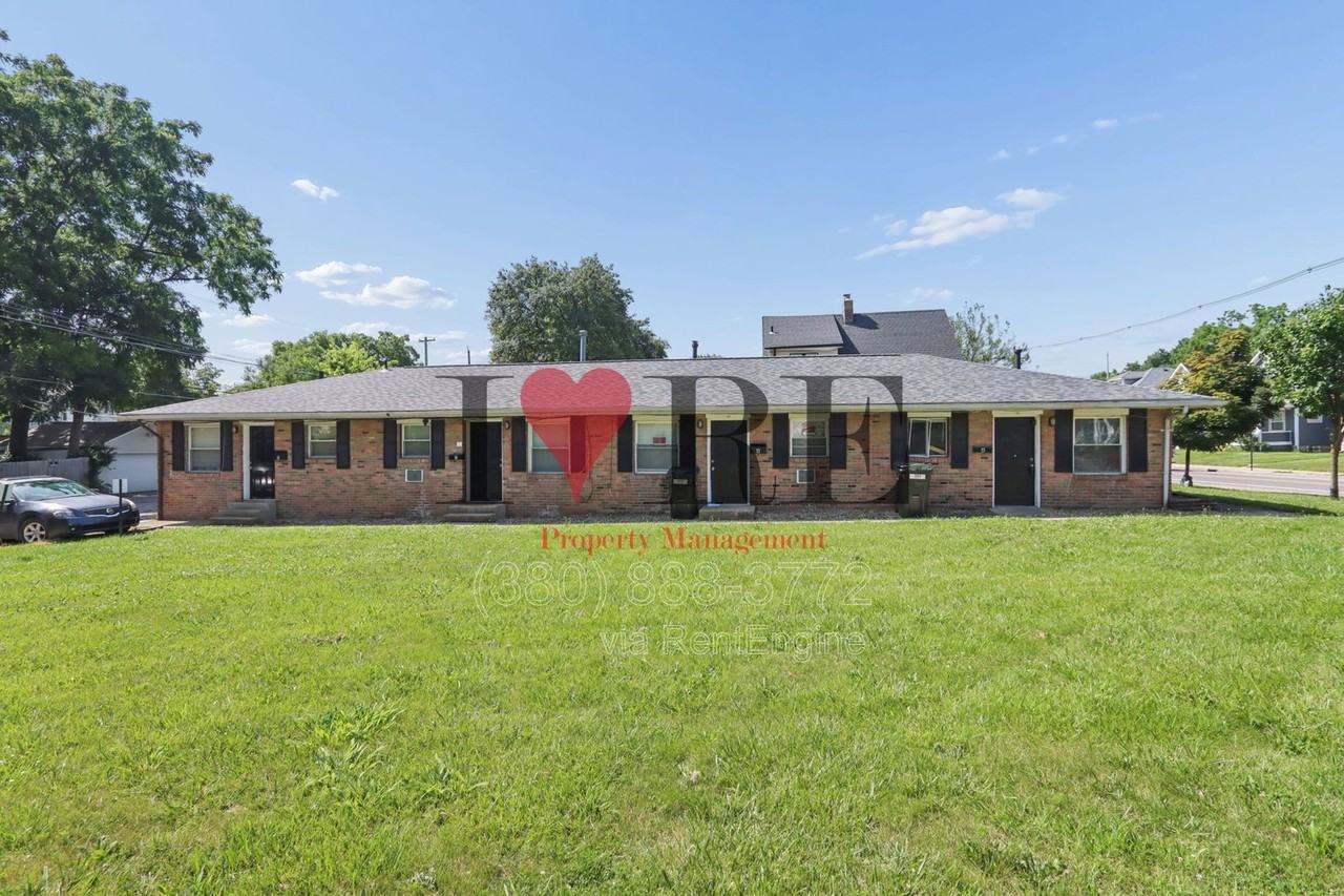 382 S Hague Ave #A - Photo 2 of 25