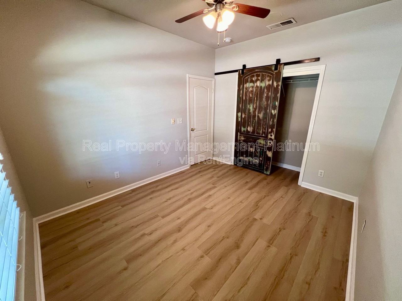 2552 E Kelso Ave - Photo 6 of 27