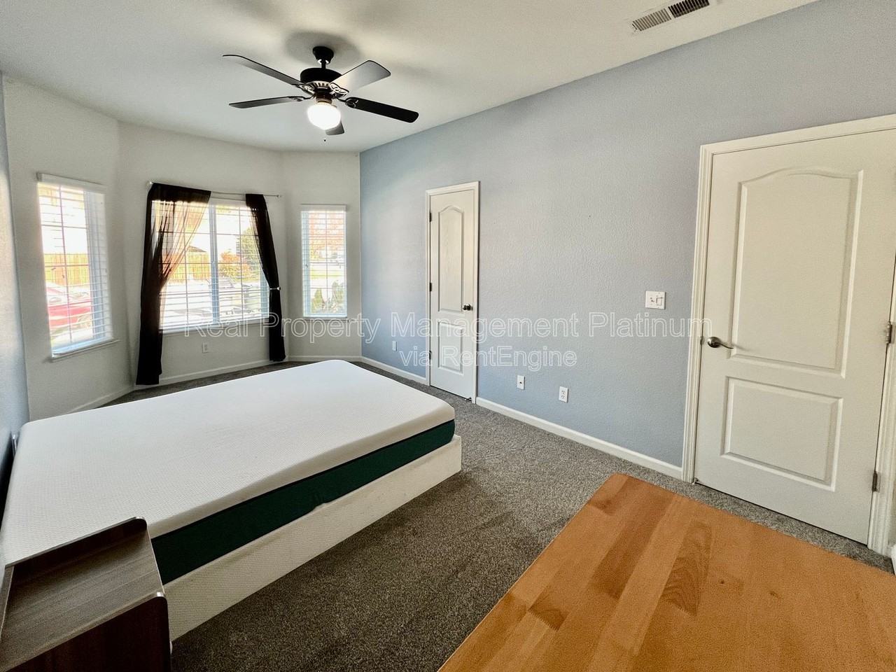6859 E Cortland Ave - Photo 7 of 21
