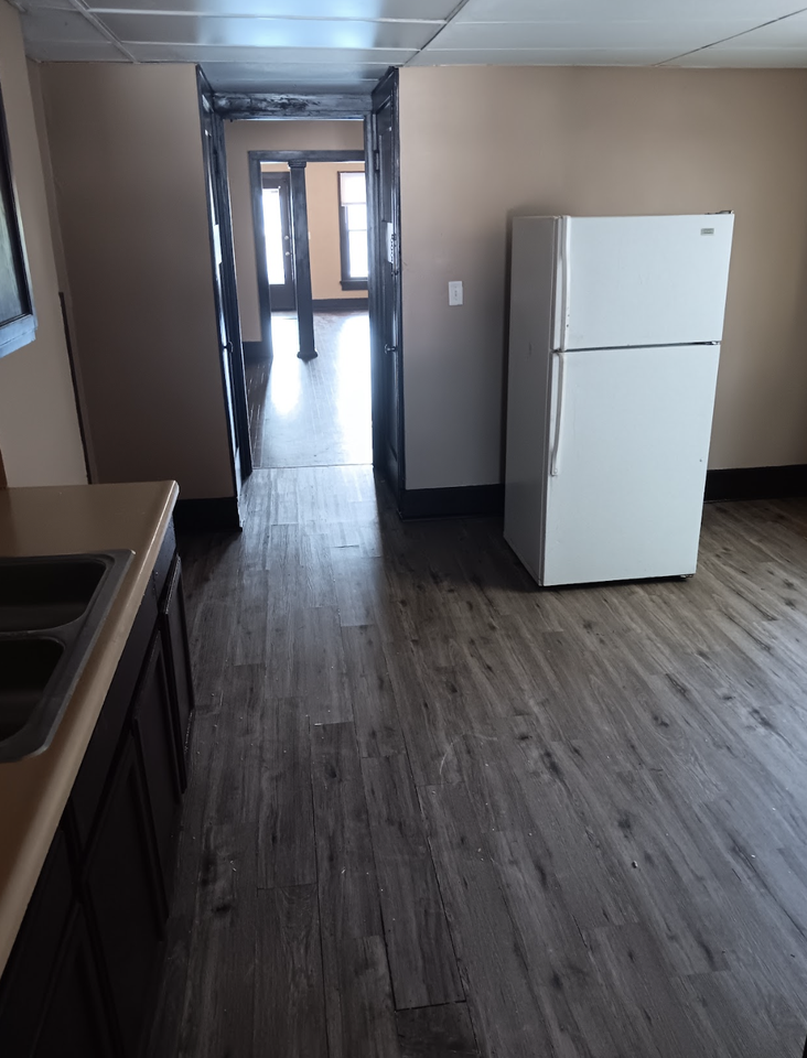 15 W Hudson Ave #17 - Photo 6 of 11