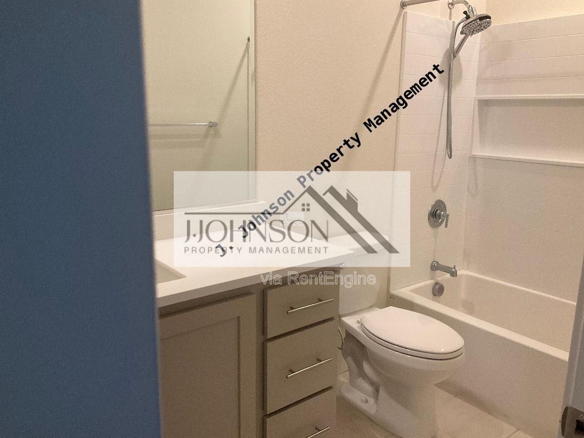 1873 Italia Way - Photo 5 of 14