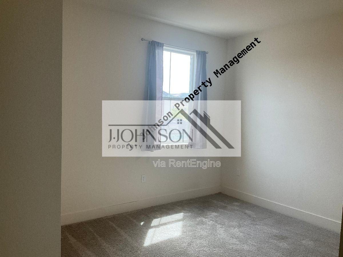 1873 Italia Way - Photo 7 of 14