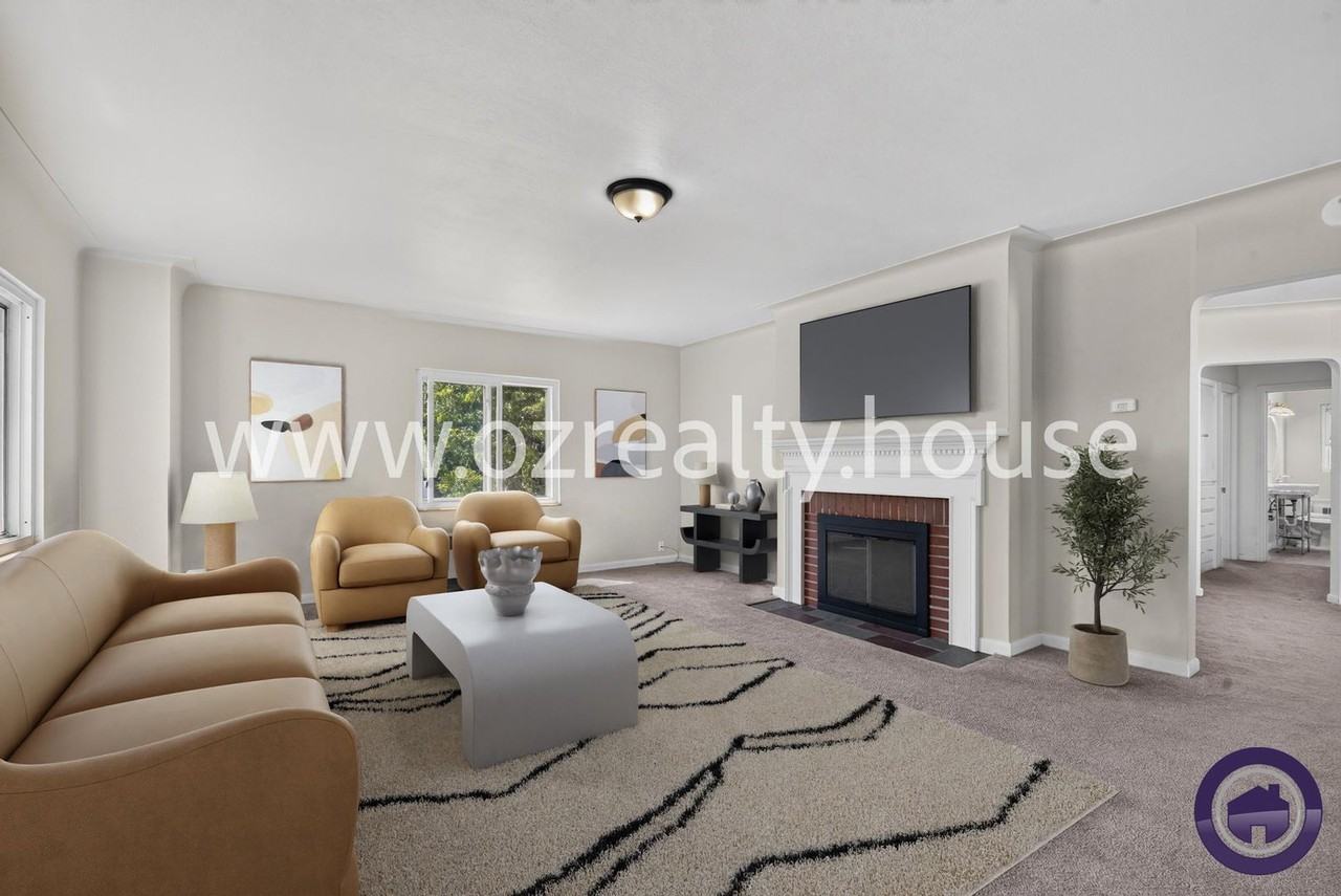 1734 Wellesley Dr #2 - Photo 2 of 19