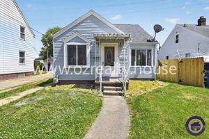 featured image of 3434 Bellevue Rd