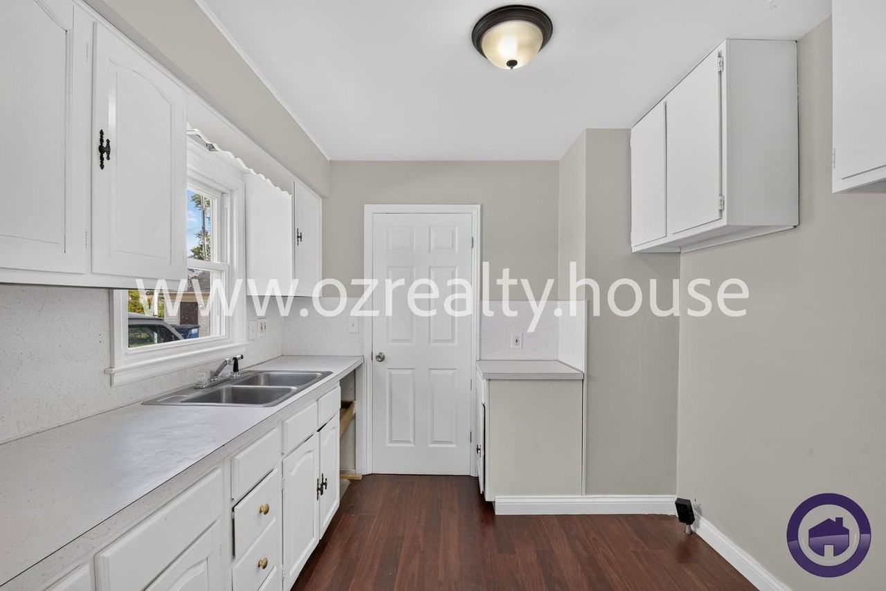 3434 Bellevue Rd - Photo 7 of 16