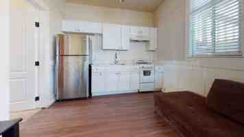 featured image of 476 Cortes St #A