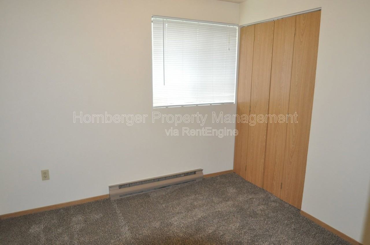 2307 W Cleveland Ave #1 - Photo 4 of 7