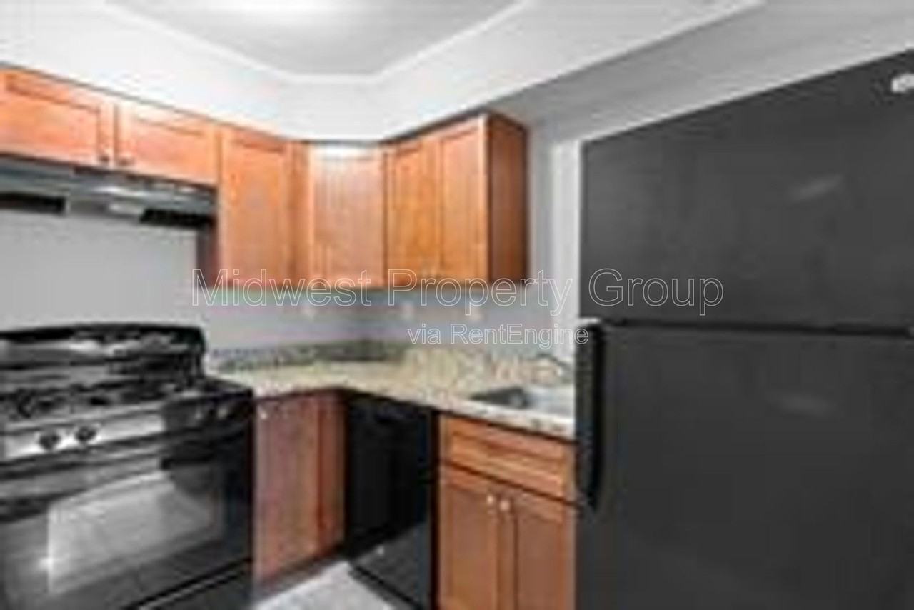 2507 S Big Bend Blvd #11 - Photo 2 of 13