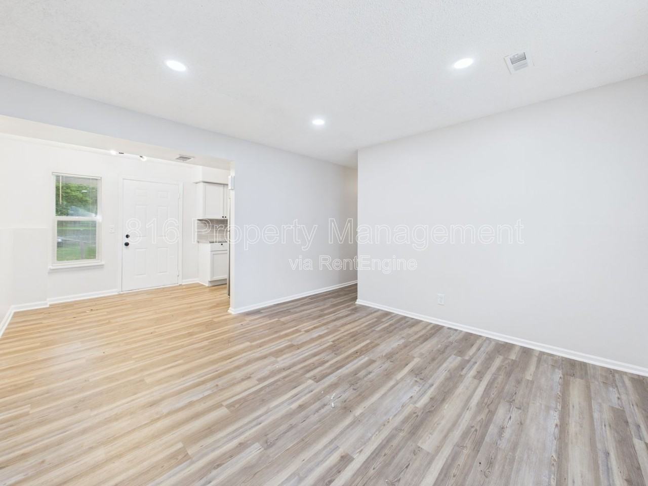 3104 Orville Ave #B - Photo 4 of 18