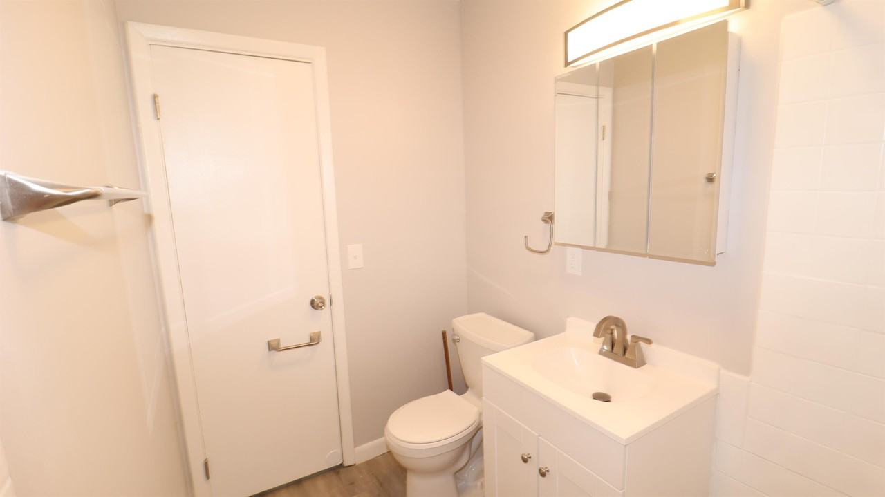 139 Litchfield Pines Dr #D - Photo 6 of 30