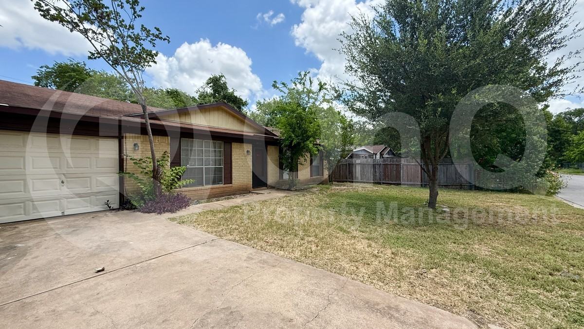 4906 Turnstone Dr - Photo 3 of 18