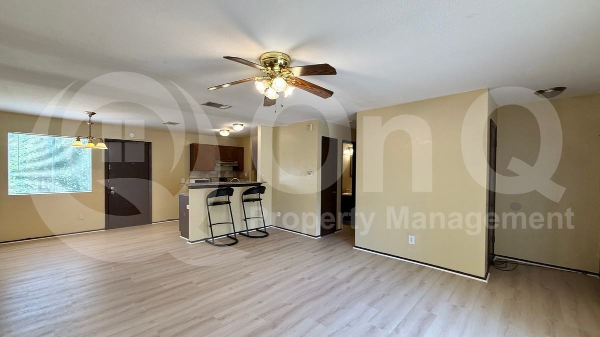 4906 Turnstone Dr - Photo 4 of 18