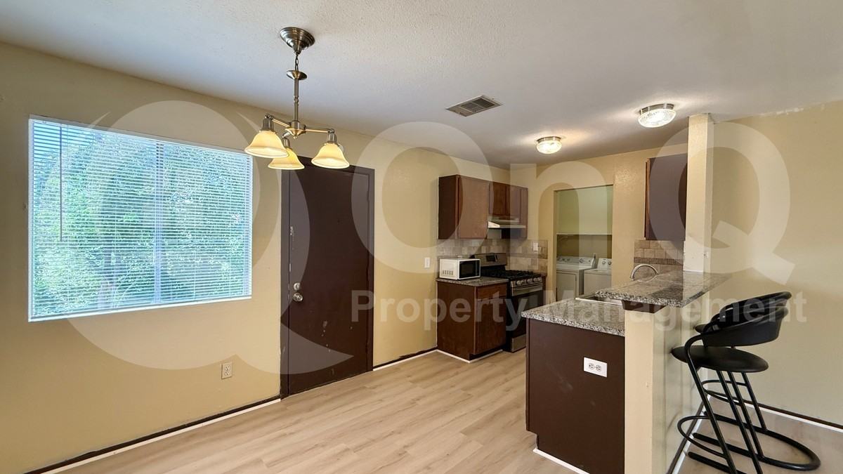 4906 Turnstone Dr - Photo 7 of 18