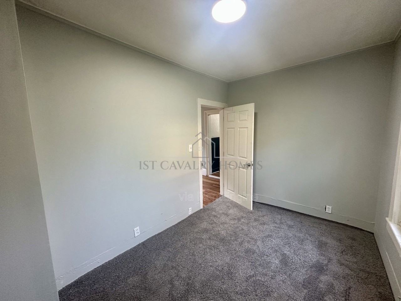 251 Arch St - Photo 5 of 12