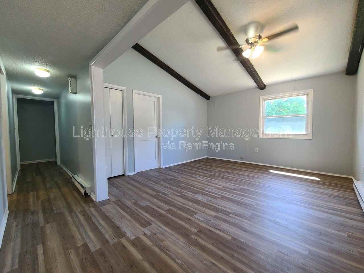 7806 Stevensville Baroda Rd - Photo 4 of 15