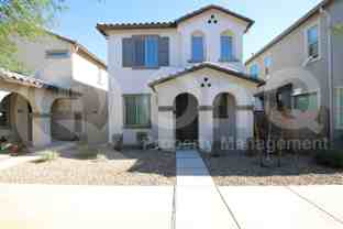 5742 W Raymond St - Photo 1 of 1