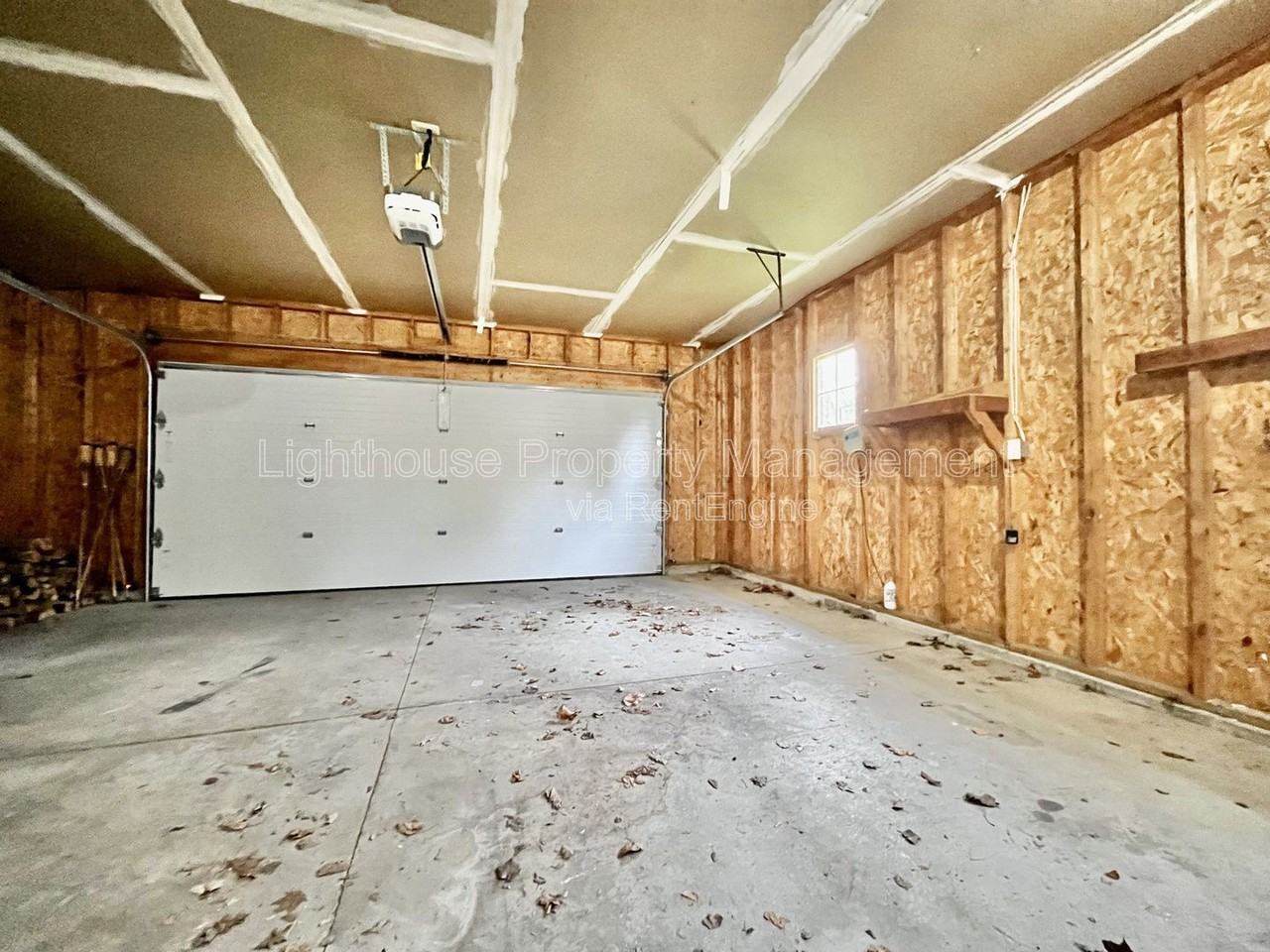 3696 Senna Dr Ne - Photo 2 of 36