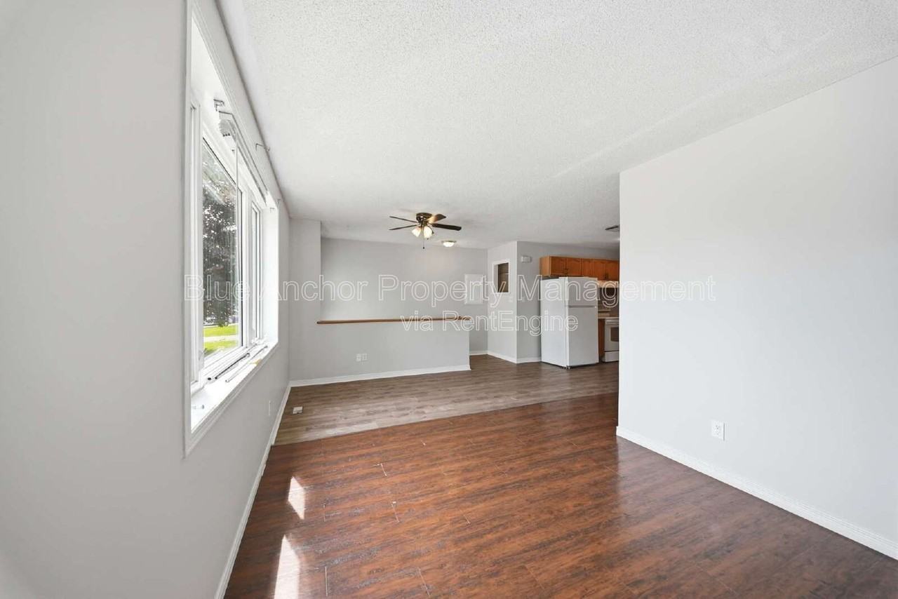 22 Water St #B - Photo 3 of 23
