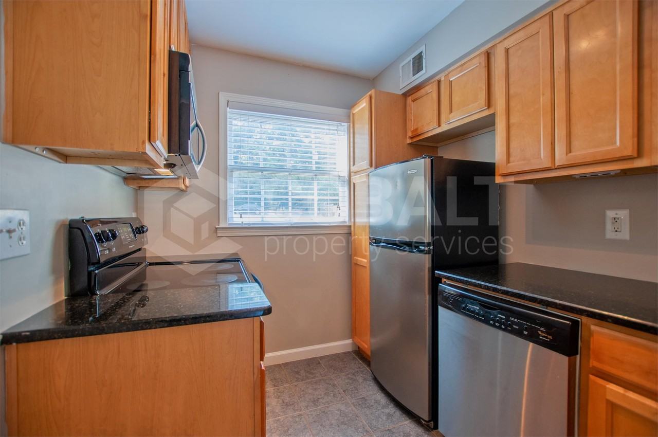 190 Kirkwood Rd Ne #H2 - Photo 2 of 16