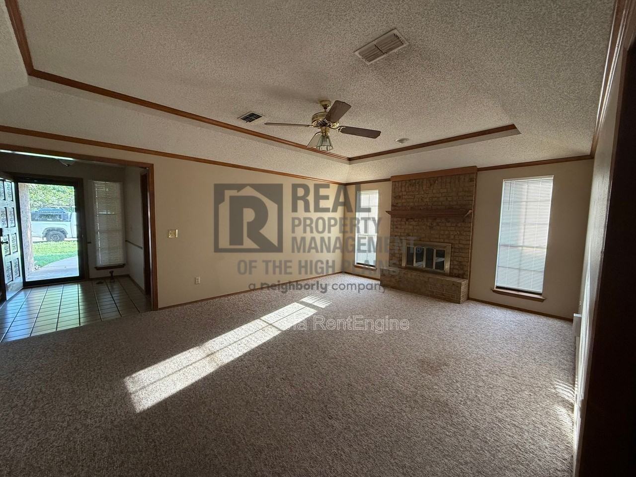 6503 Terryville Dr - Photo 4 of 10