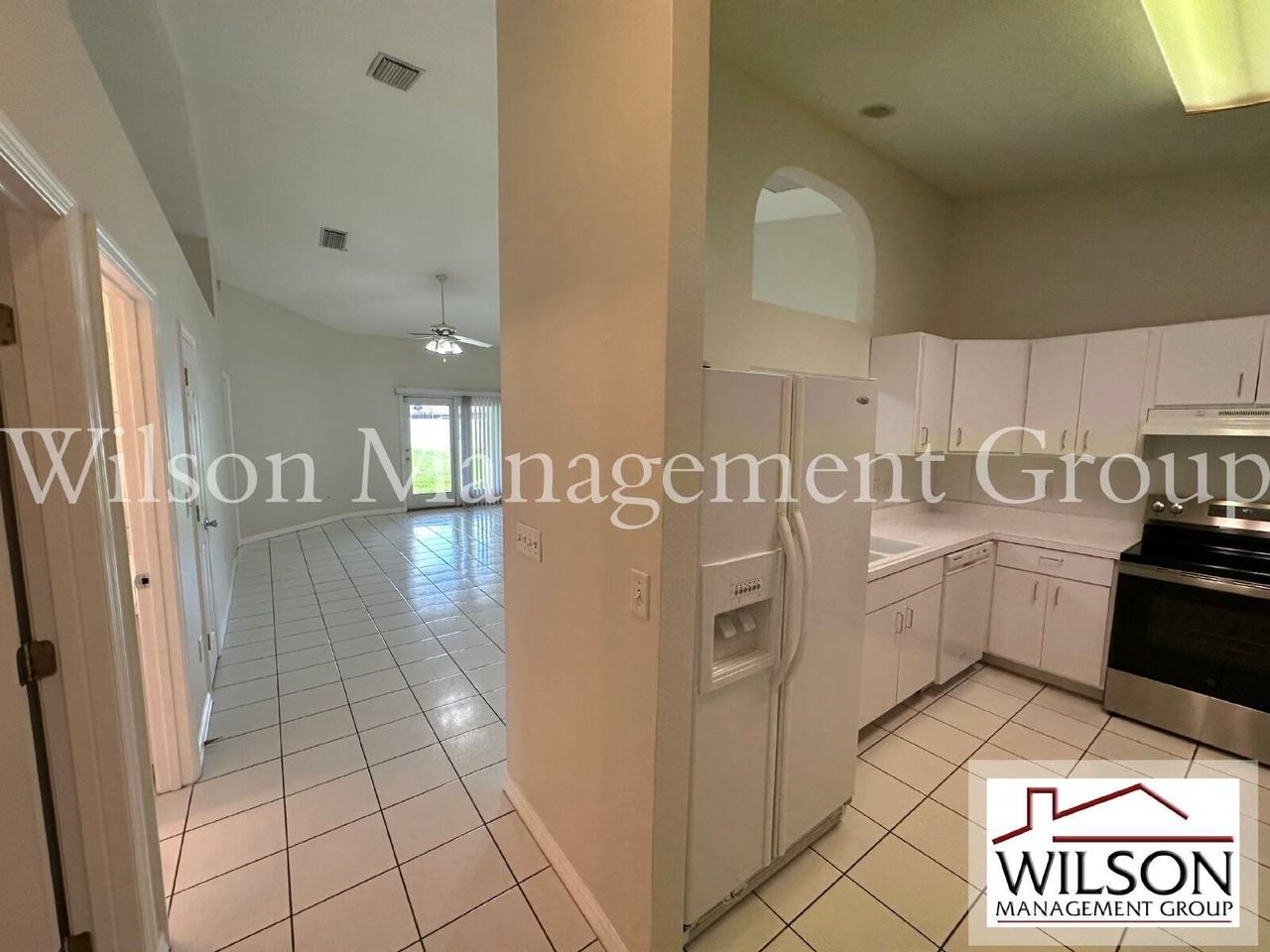 4066 Bonnie Dr - Photo 2 of 22