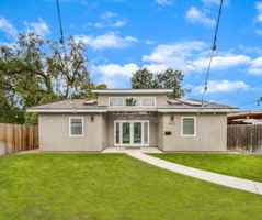 featured image of 420 N Batavia St #422