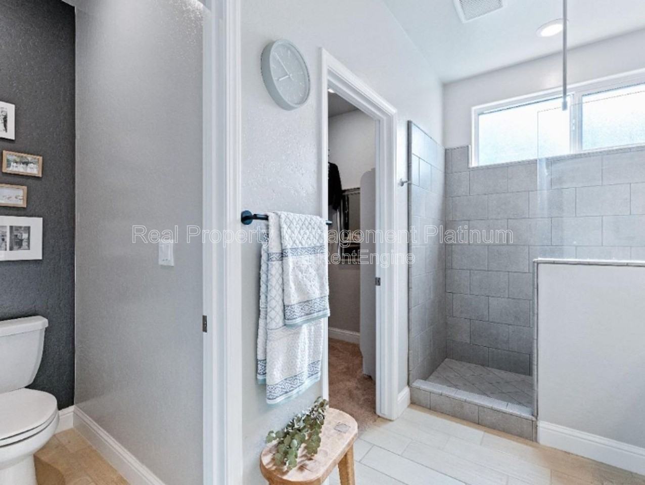 2170 Hermosa Ave - Photo 5 of 20