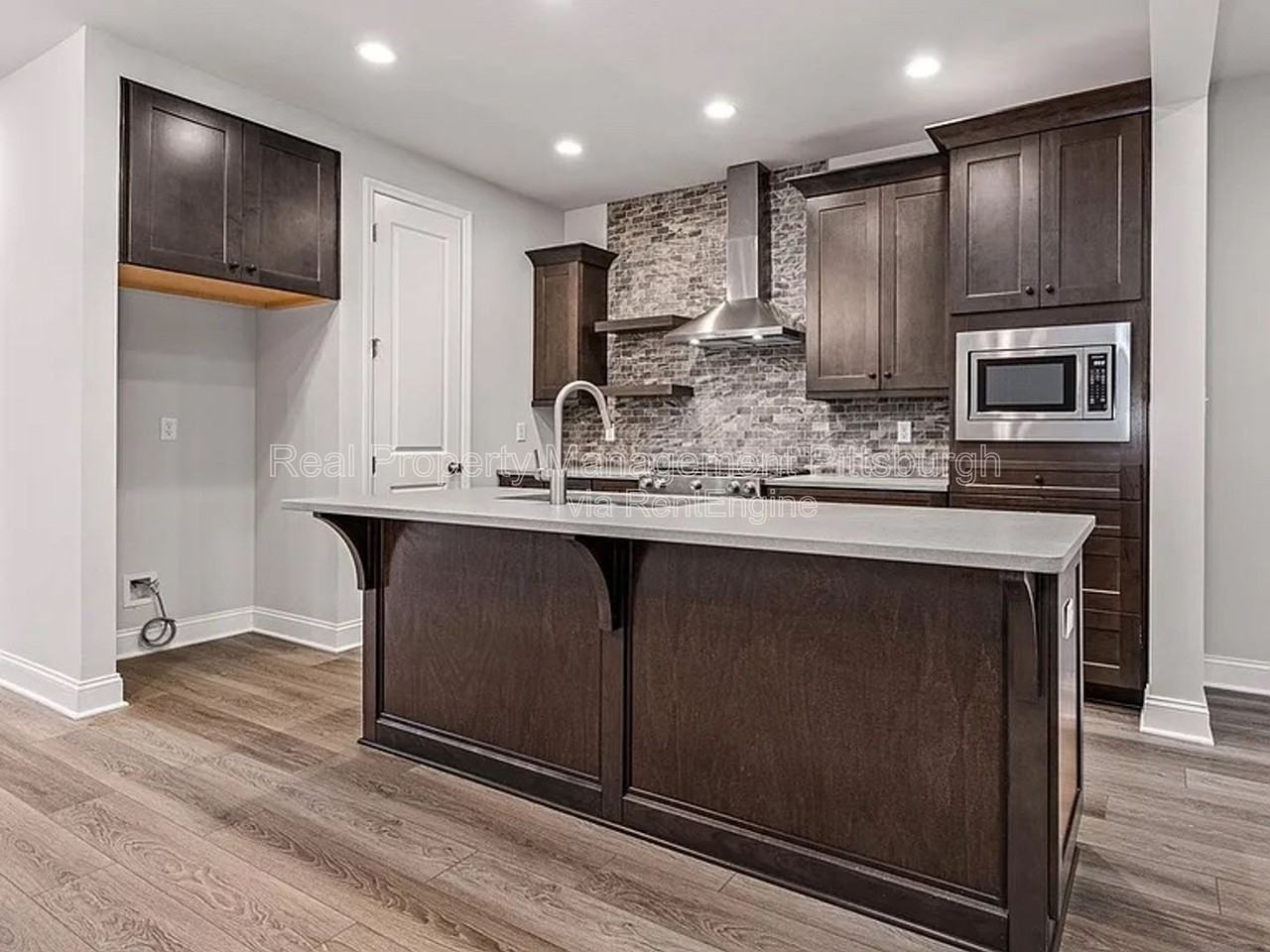 3101 Tulane Way - Photo 2 of 25