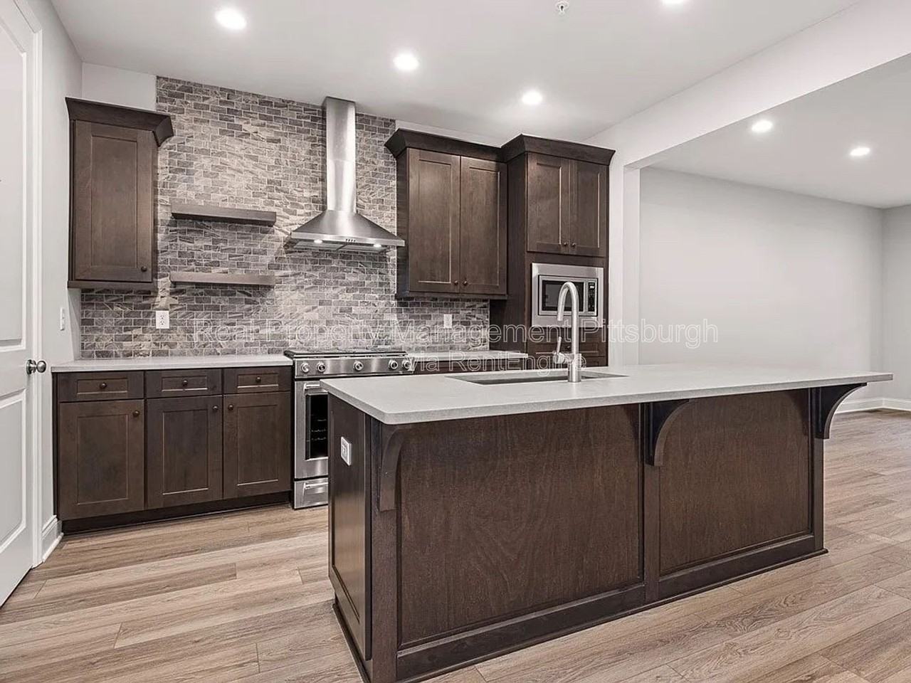 3101 Tulane Way - Photo 4 of 25