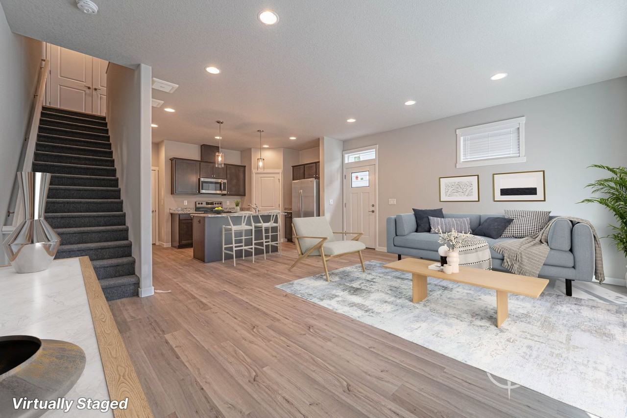 4919 Ne 2nd Ct - Photo 5 of 32