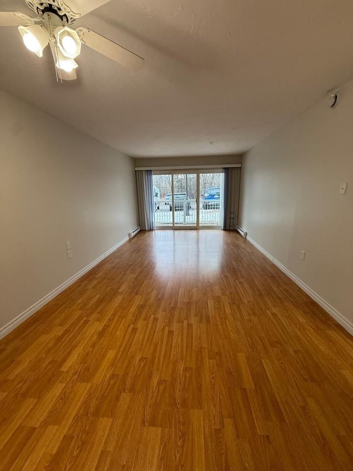 220 Mapleton Rd - Photo 6 of 20