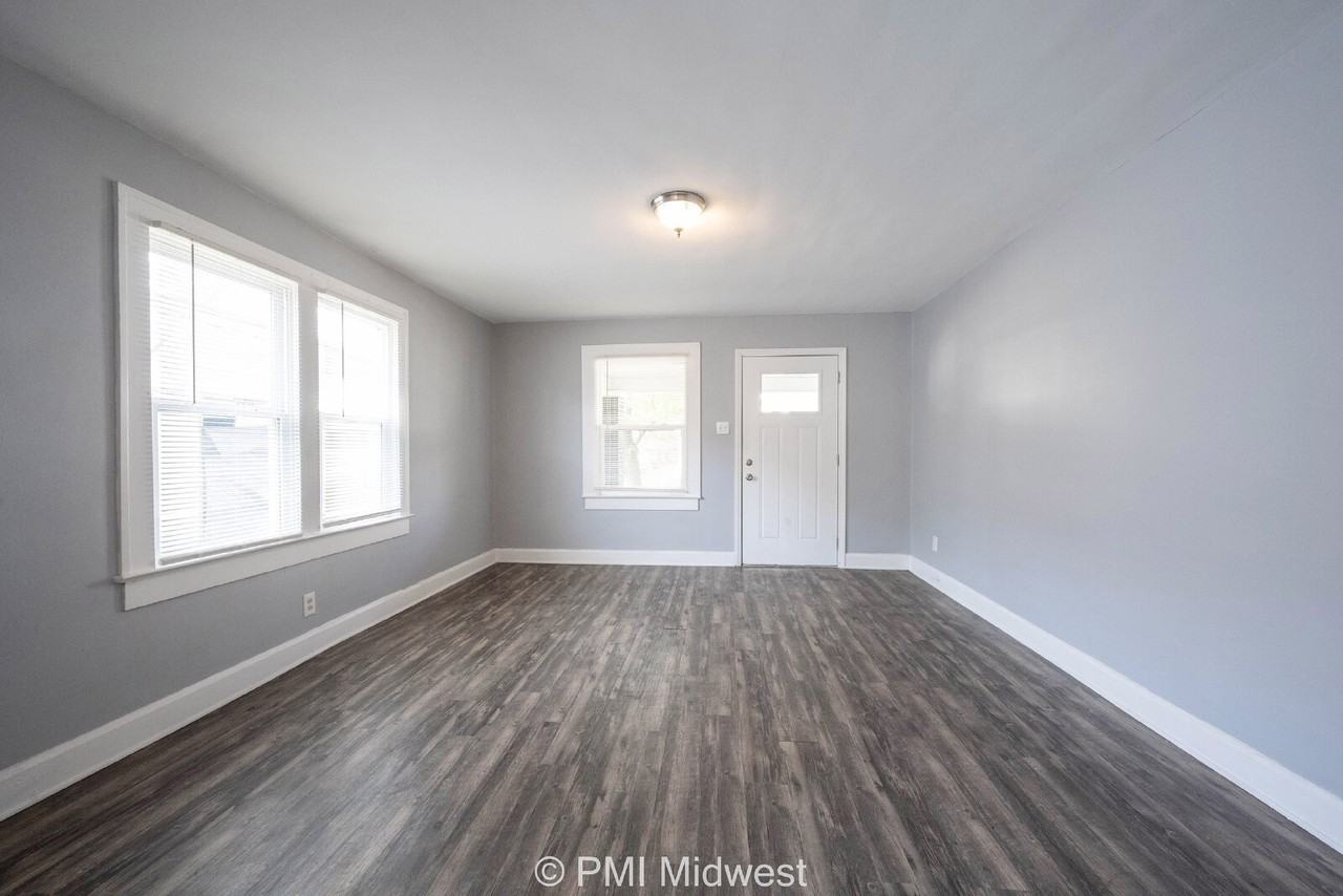 1321 N Ewing St - Photo 7 of 29