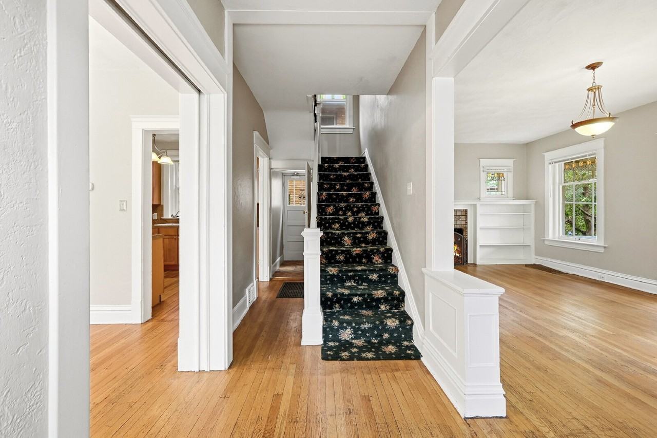 1525 Madison St - Photo 4 of 50