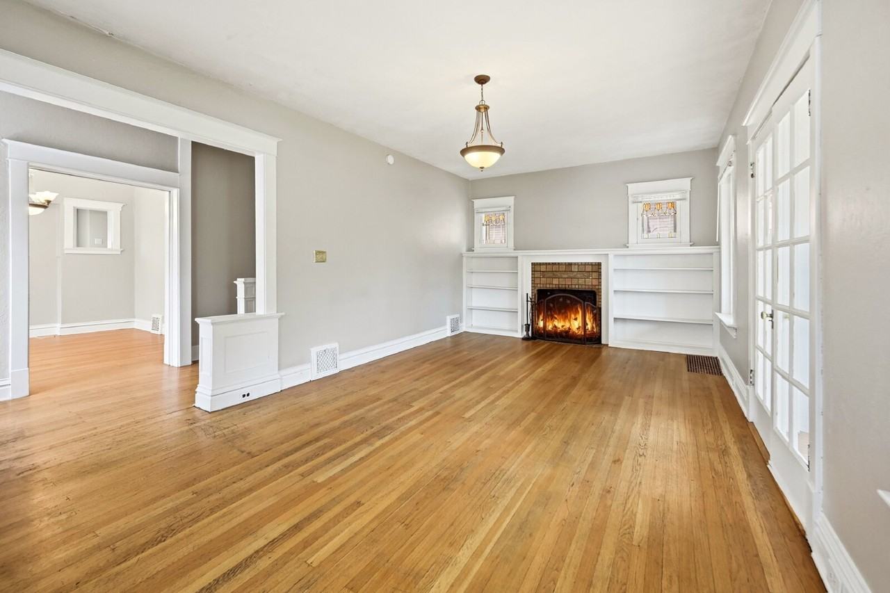 1525 Madison St - Photo 6 of 50