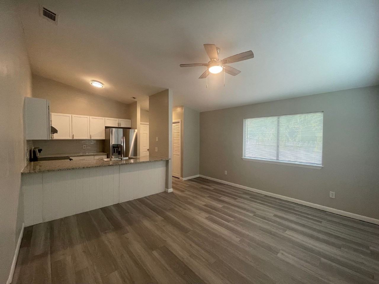 8201 Sunset Ave A - 1 - Photo 2 of 10